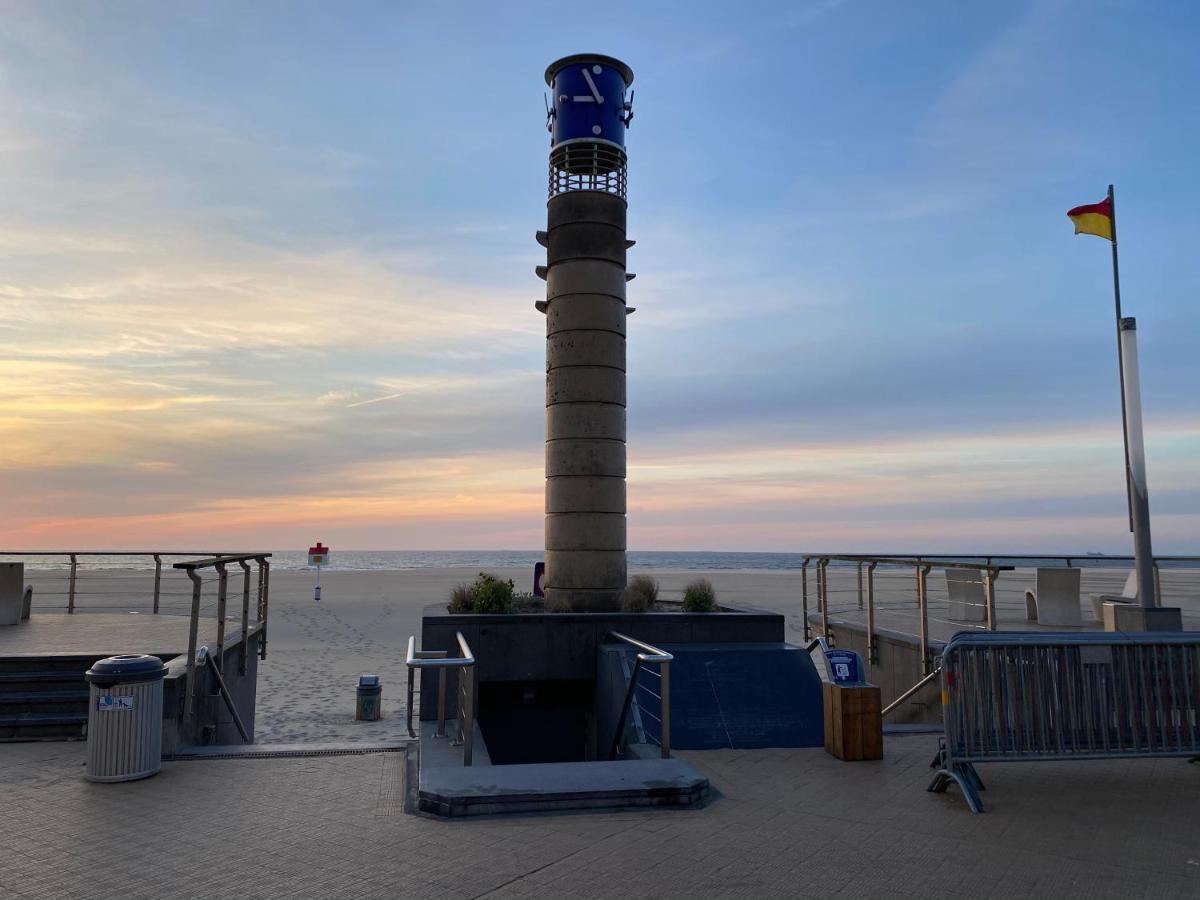 Apartamento Studio Direct Aan Het Hoofdstrand Van Oostende - Naast Casino Exterior foto